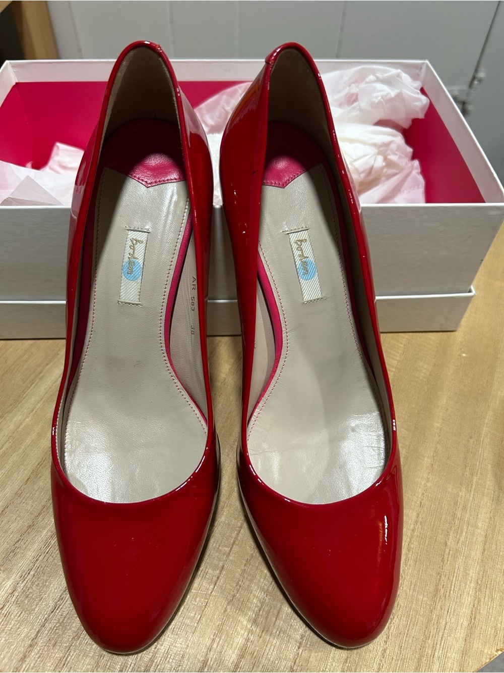 Boden Red Patent Leather Women's Pumps - Classic Round Toe Heel